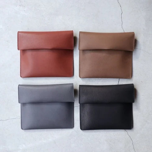 POUCH